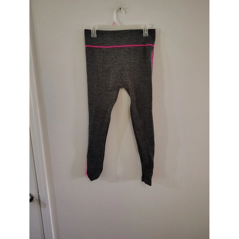 Feathers Heather Gray Neon Pink Trim High Waist Leggings Womens 1X/2X Activewear